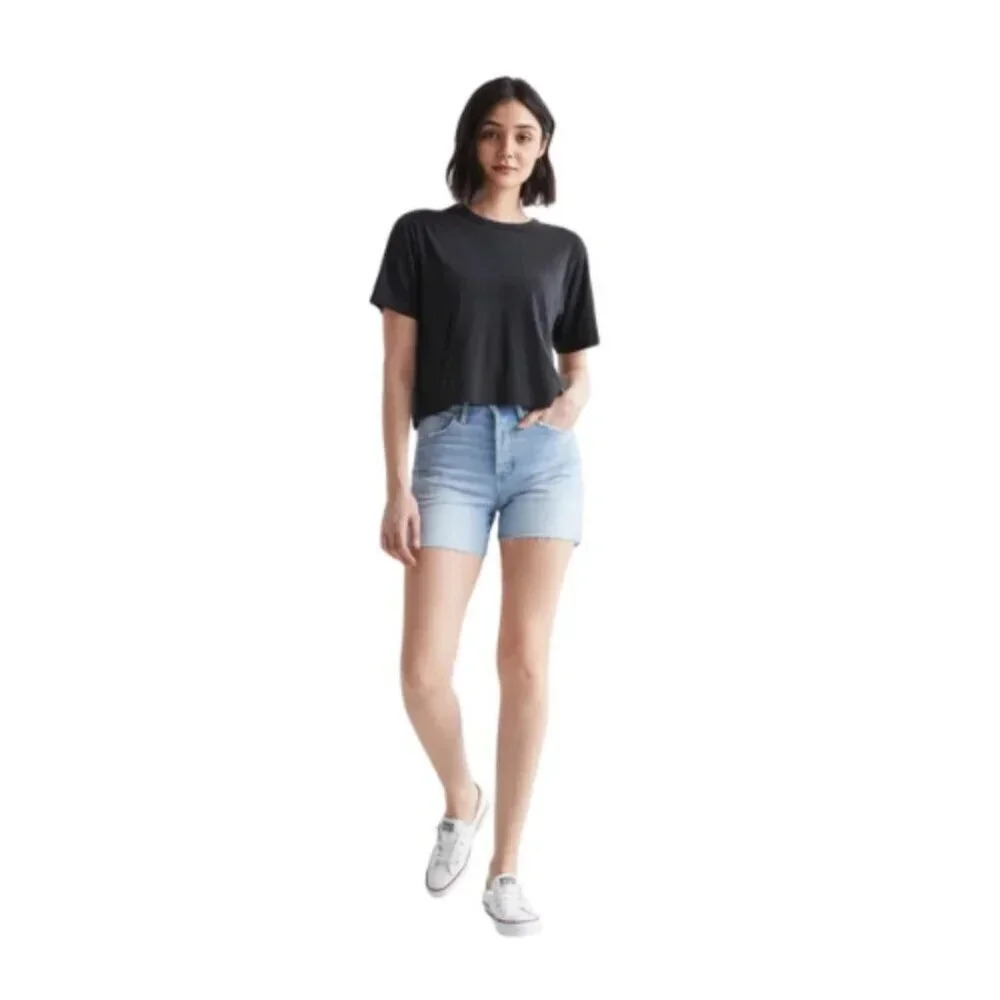 Duer Womens 33 Light Wash Midweight High  Rise Short